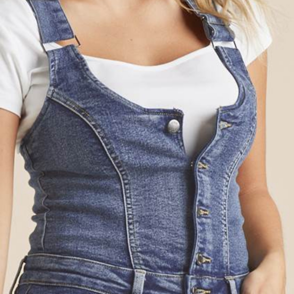 ☀️2/$29 sale! 😍 Venus Overalls Size 14😍 Never worn.